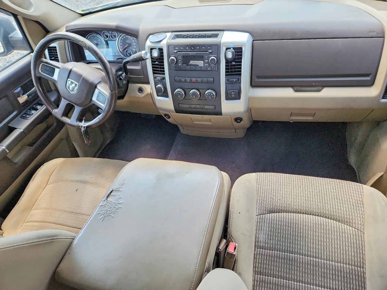 2010 DODGE RAM 1500 photo 15