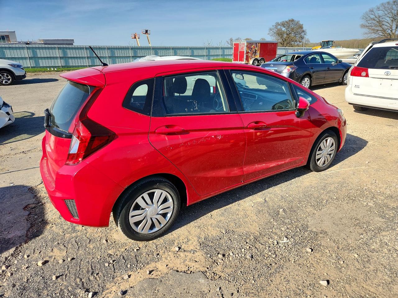 2016 HONDA FIT photo 7
