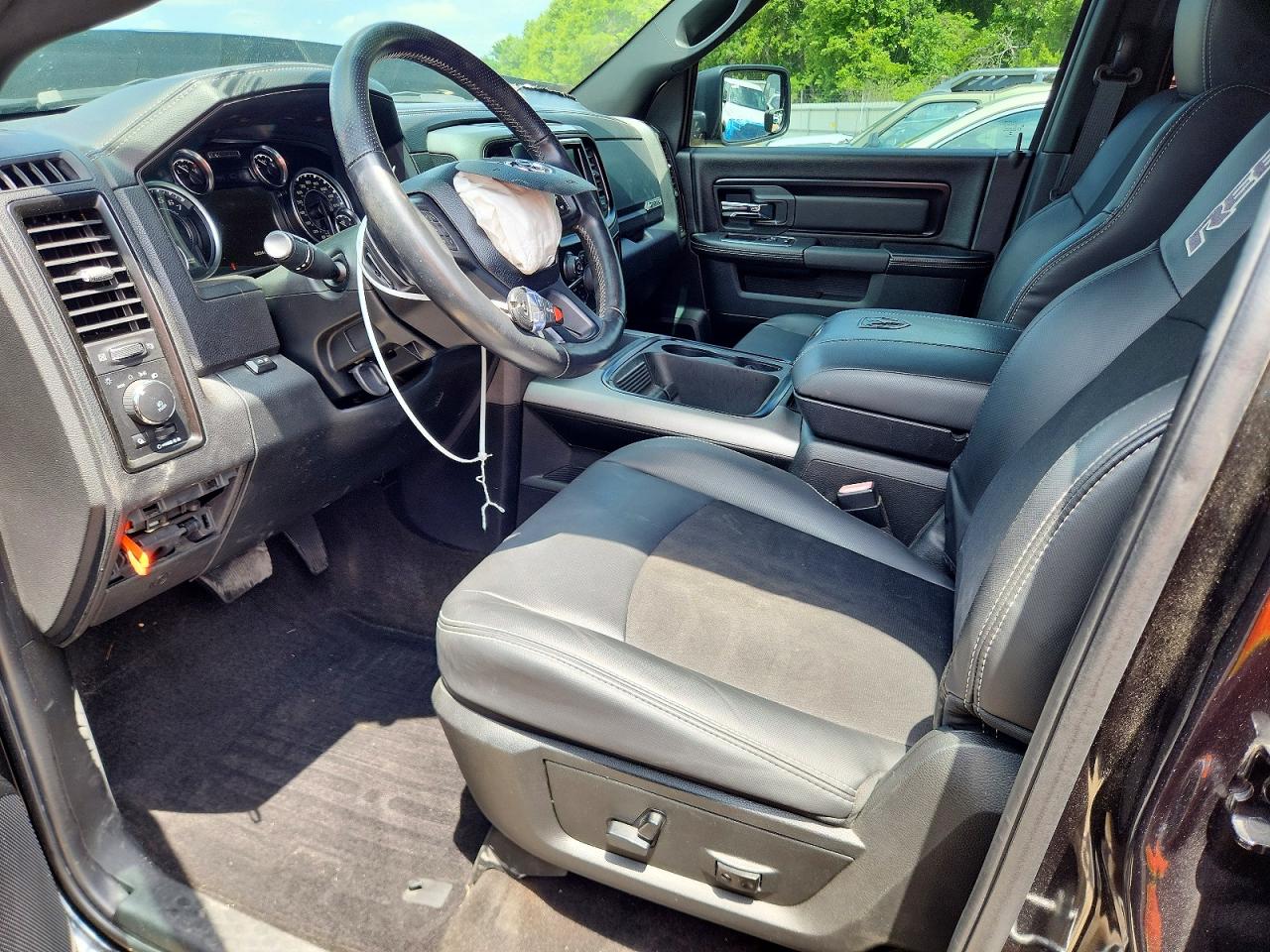 2018 RAM 1500 REBEL photo 7
