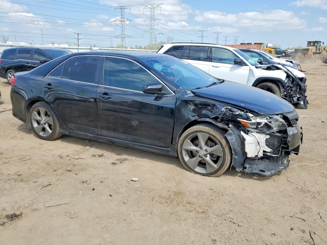 2012 TOYOTA CAMRY SE V6 photo 10