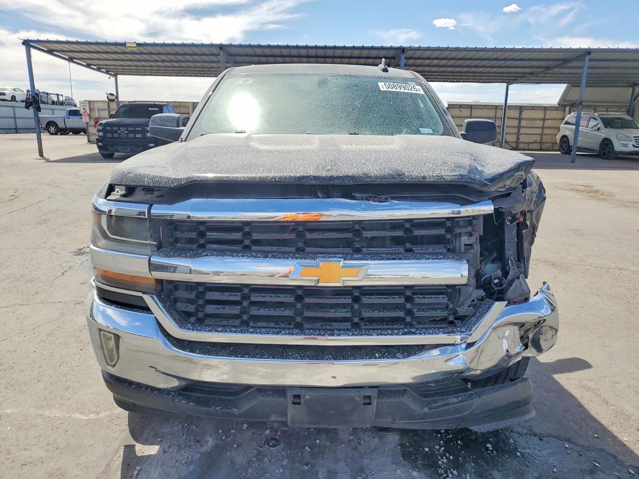 2017 CHEVROLET SILVERADO C1500 LT photo 9
