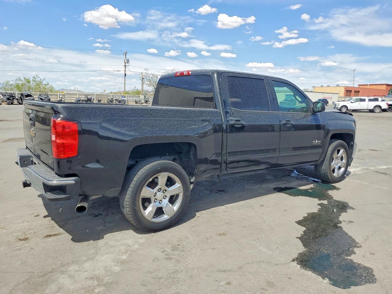2017 CHEVROLET SILVERADO C1500 LT photo 5