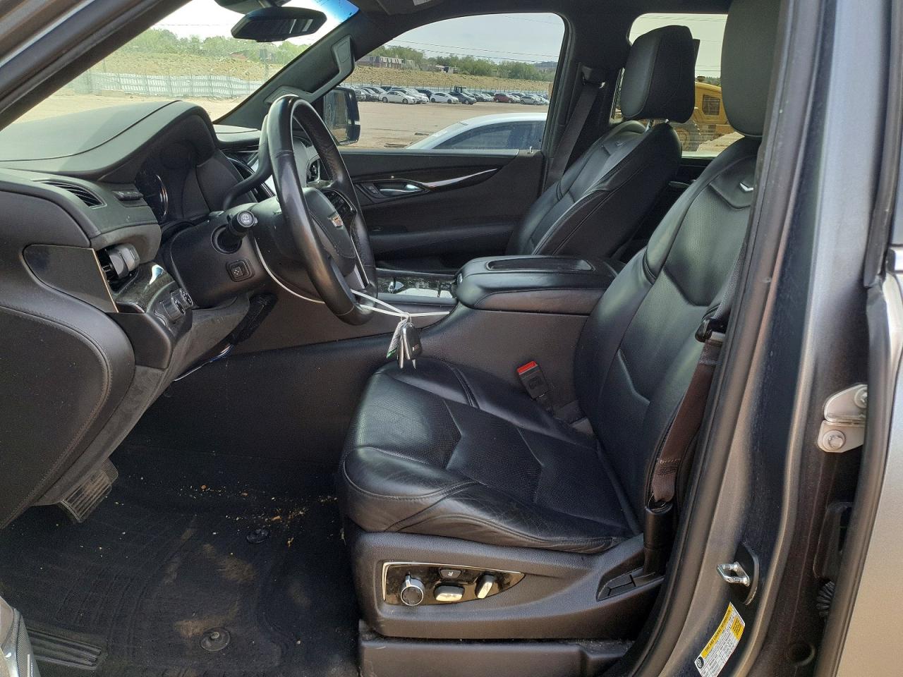 2016 CADILLAC ESCALADE PLATINUM photo 7