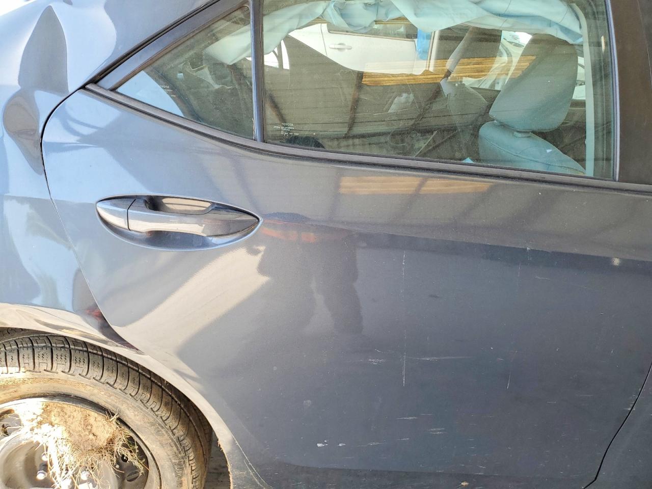 2017 TOYOTA COROLLA LE photo 28
