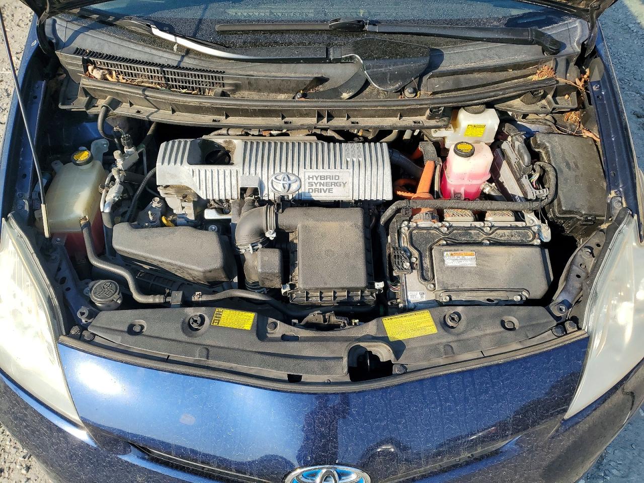 2013 TOYOTA PRIUS THREE photo 21