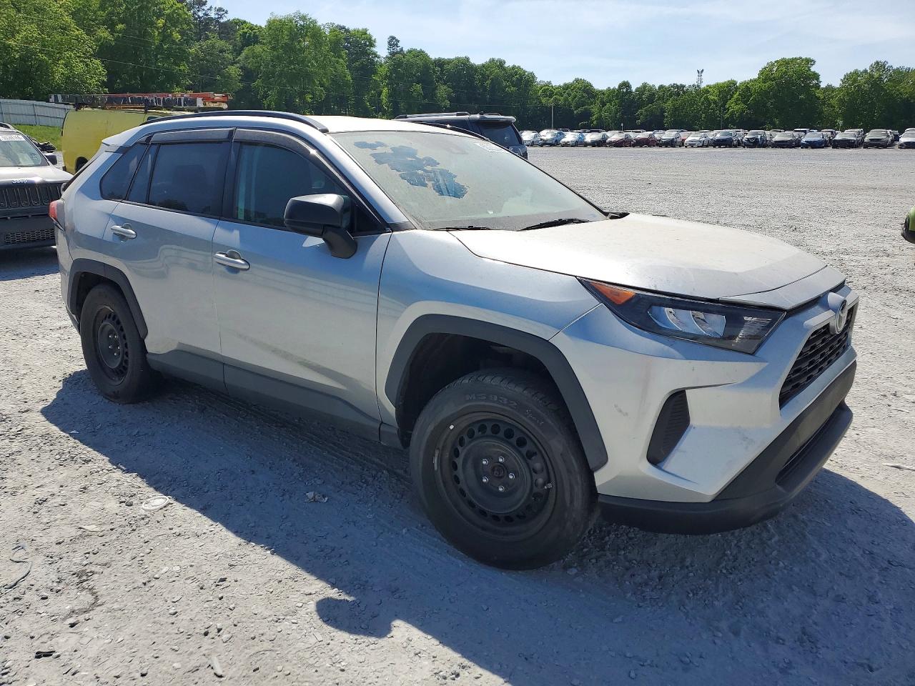 2021 TOYOTA RAV4 LE photo 10