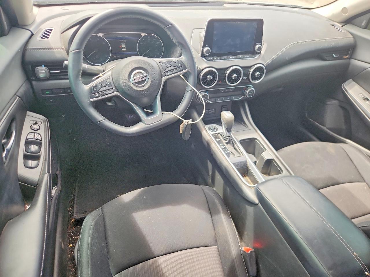 2022 NISSAN SENTRA SV photo 8