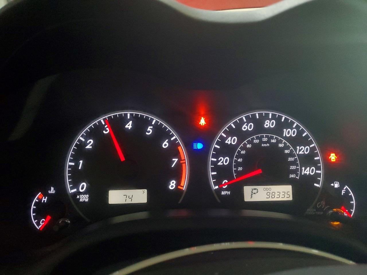 2013 TOYOTA COROLLA LE photo 17