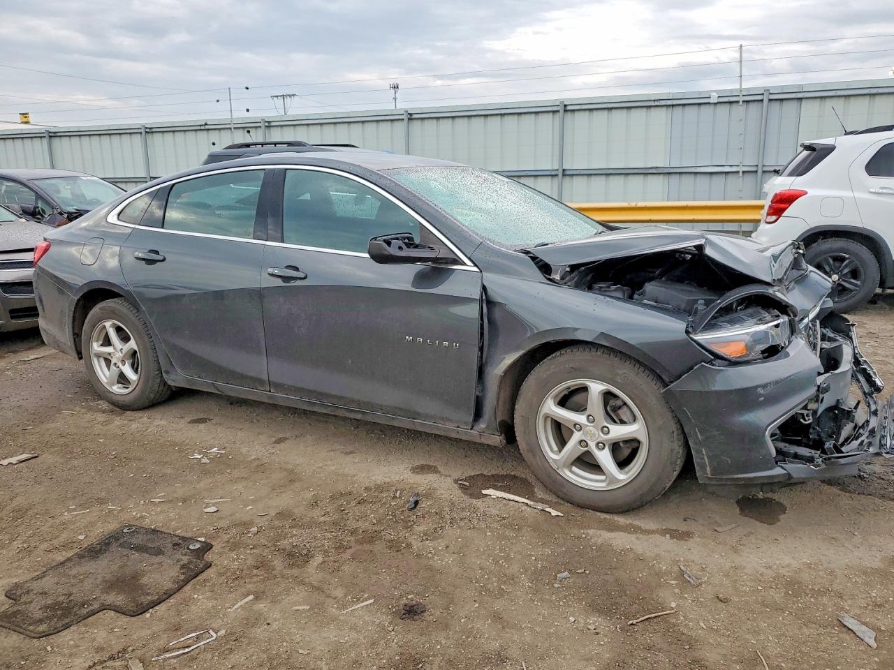 2018 CHEVROLET MALIBU LS photo 7