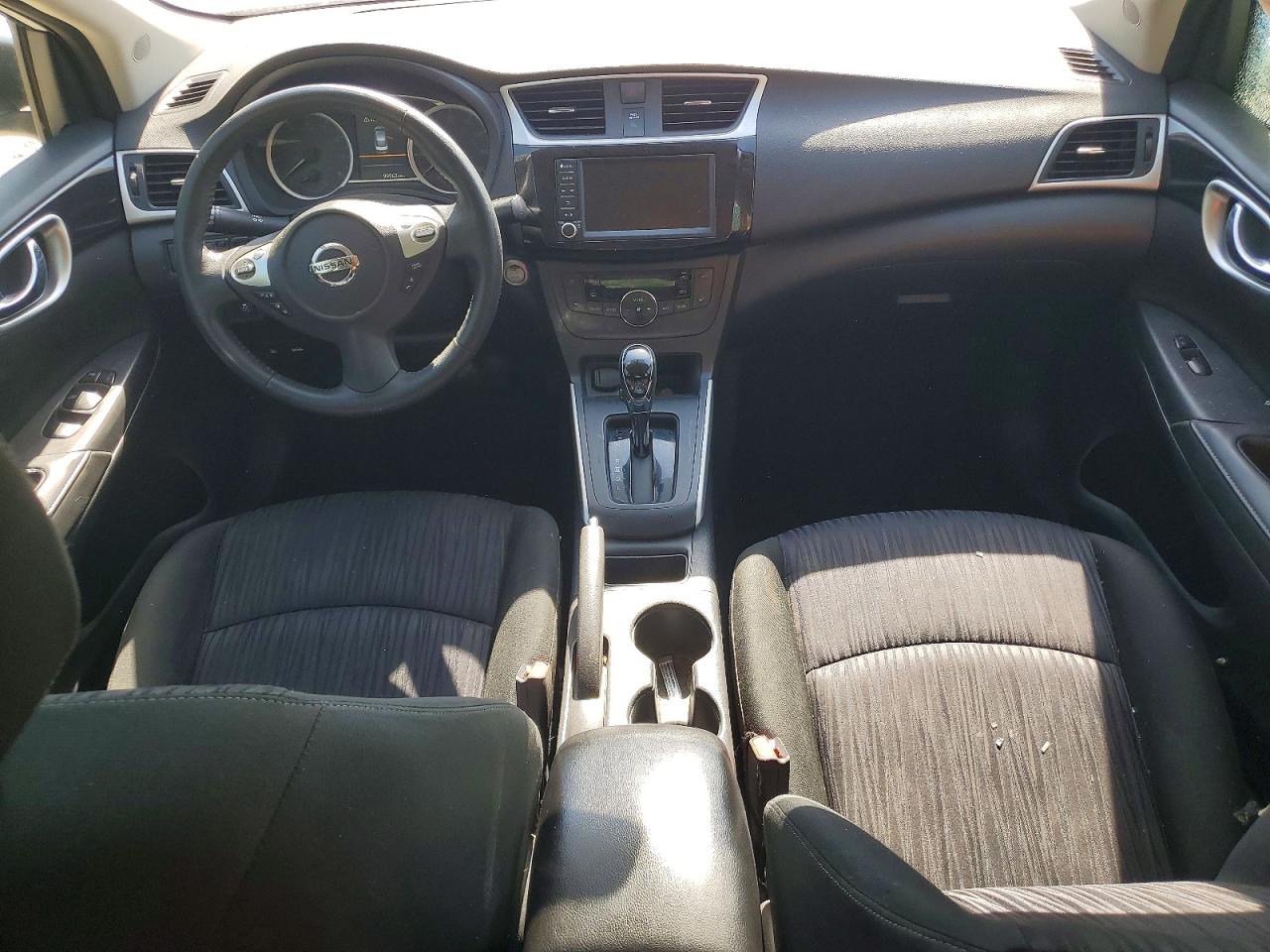 2019 NISSAN SENTRA SV photo 22