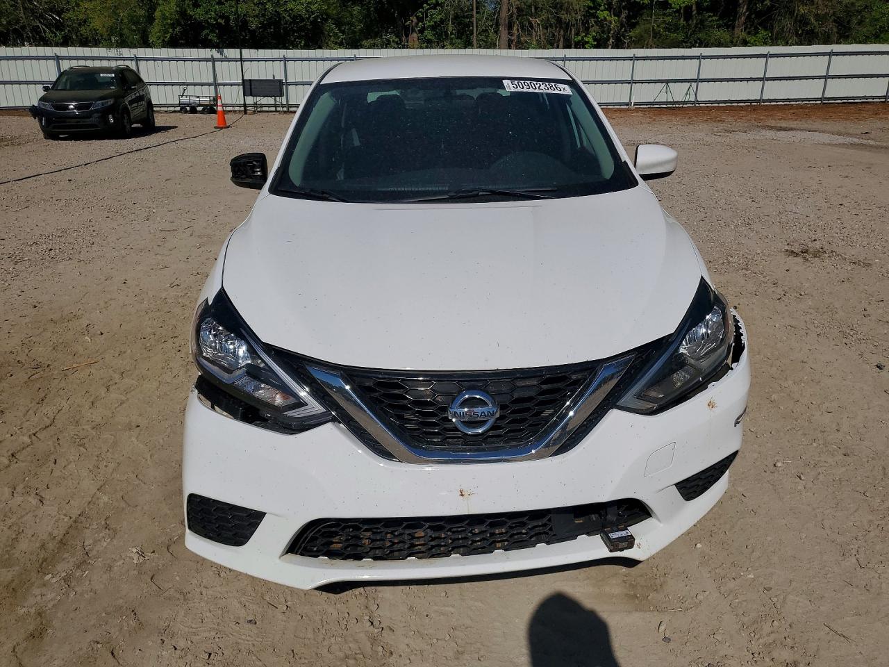 2019 NISSAN SENTRA SV photo 13