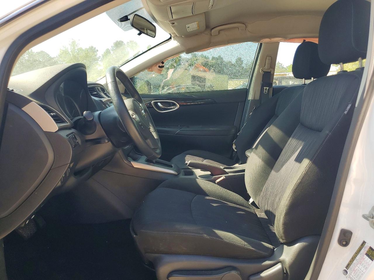 2019 NISSAN SENTRA SV photo 19