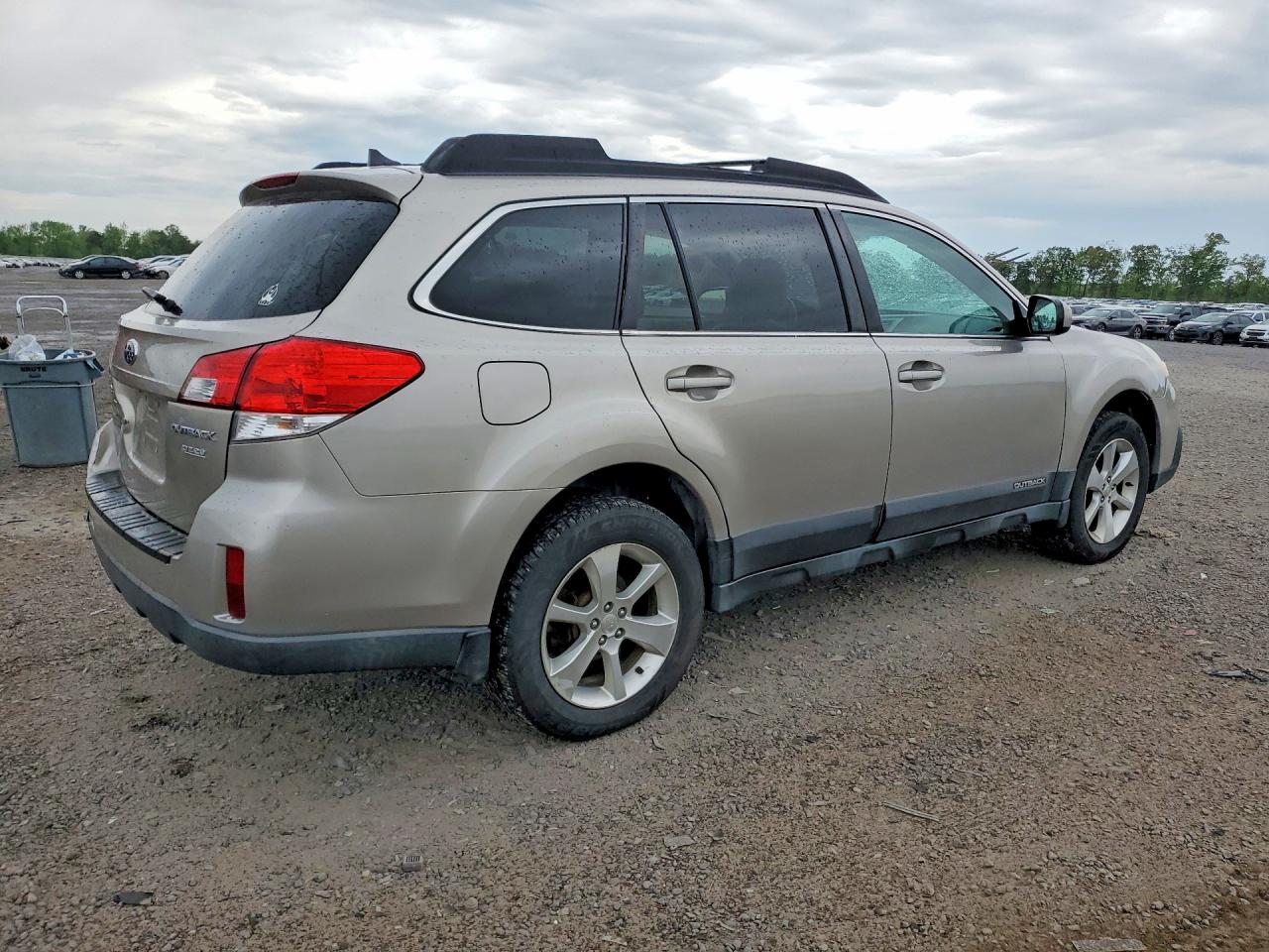 2014 SUBARU OUTBACK 2.5I LIMITED photo 5