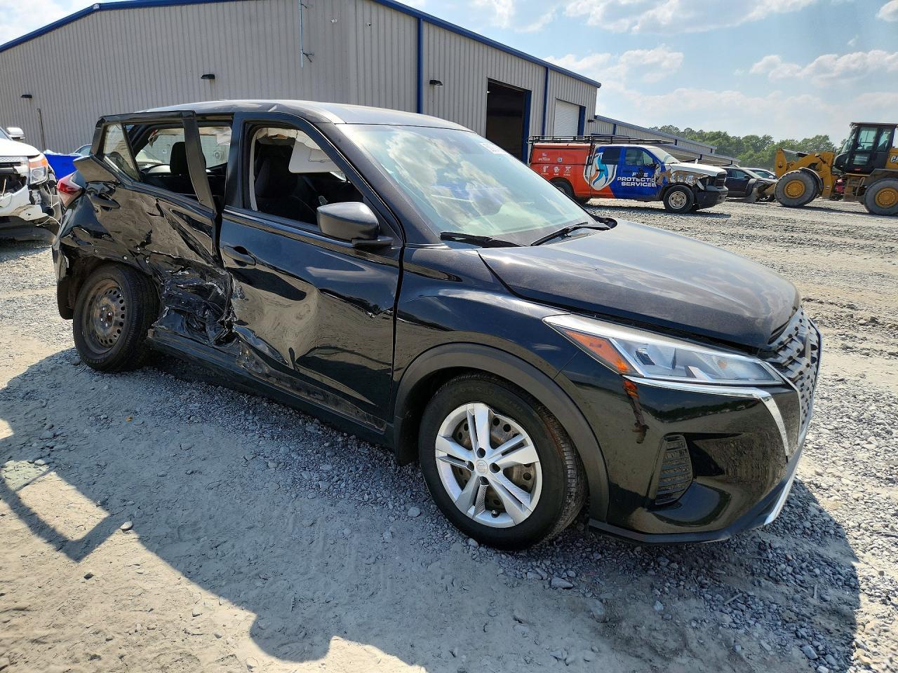 2021 NISSAN KICKS S photo 7