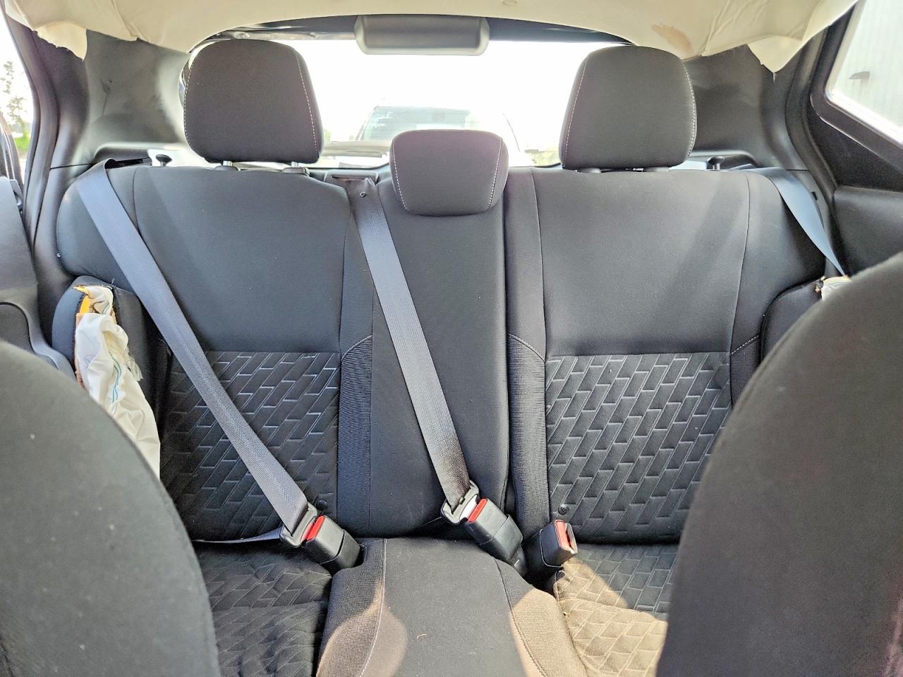 2021 NISSAN KICKS S photo 19