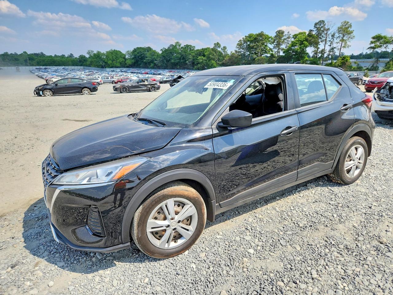 2021 NISSAN KICKS