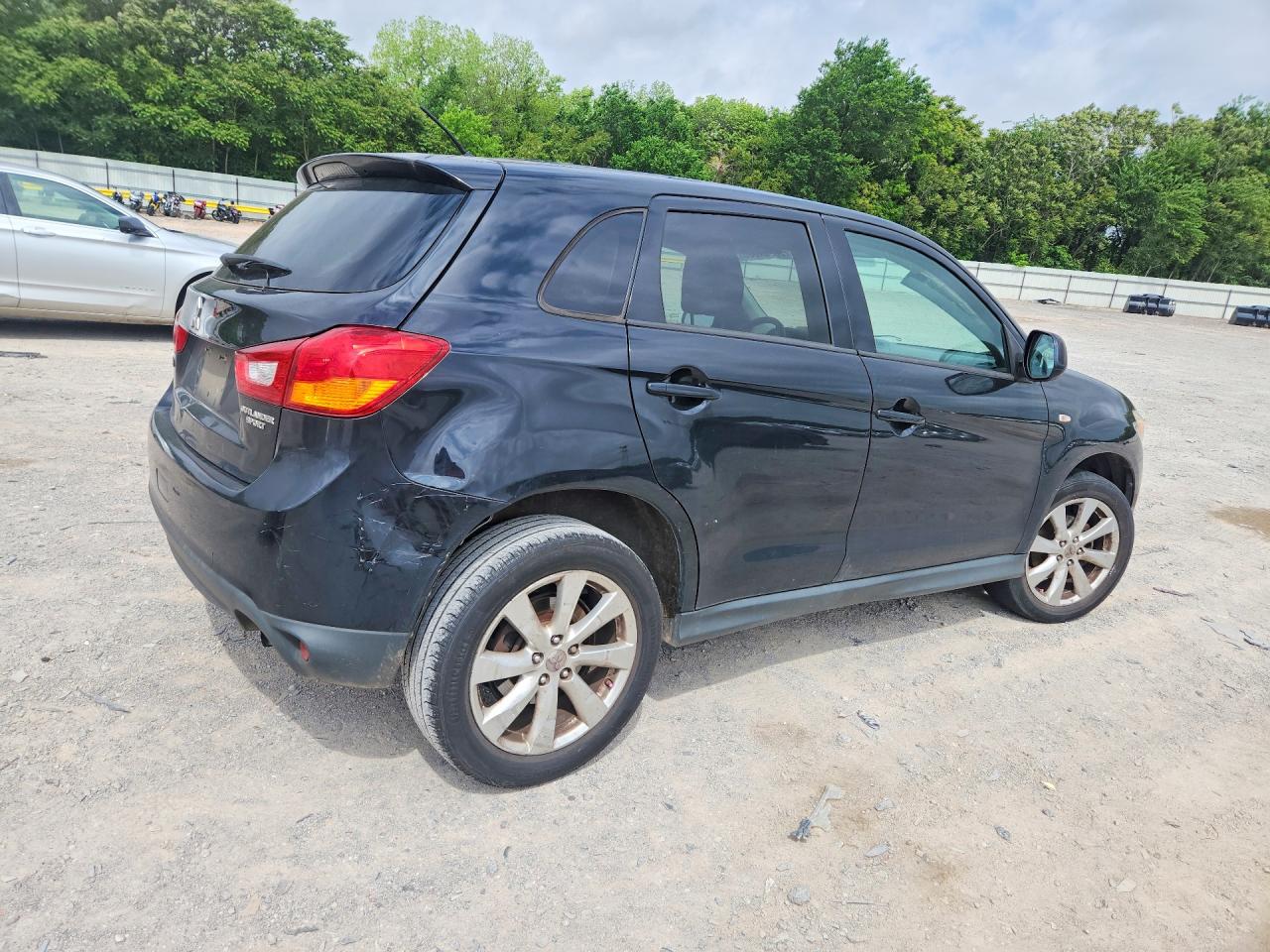 2015 MITSUBISHI OUTLANDER SPORT ES photo 7