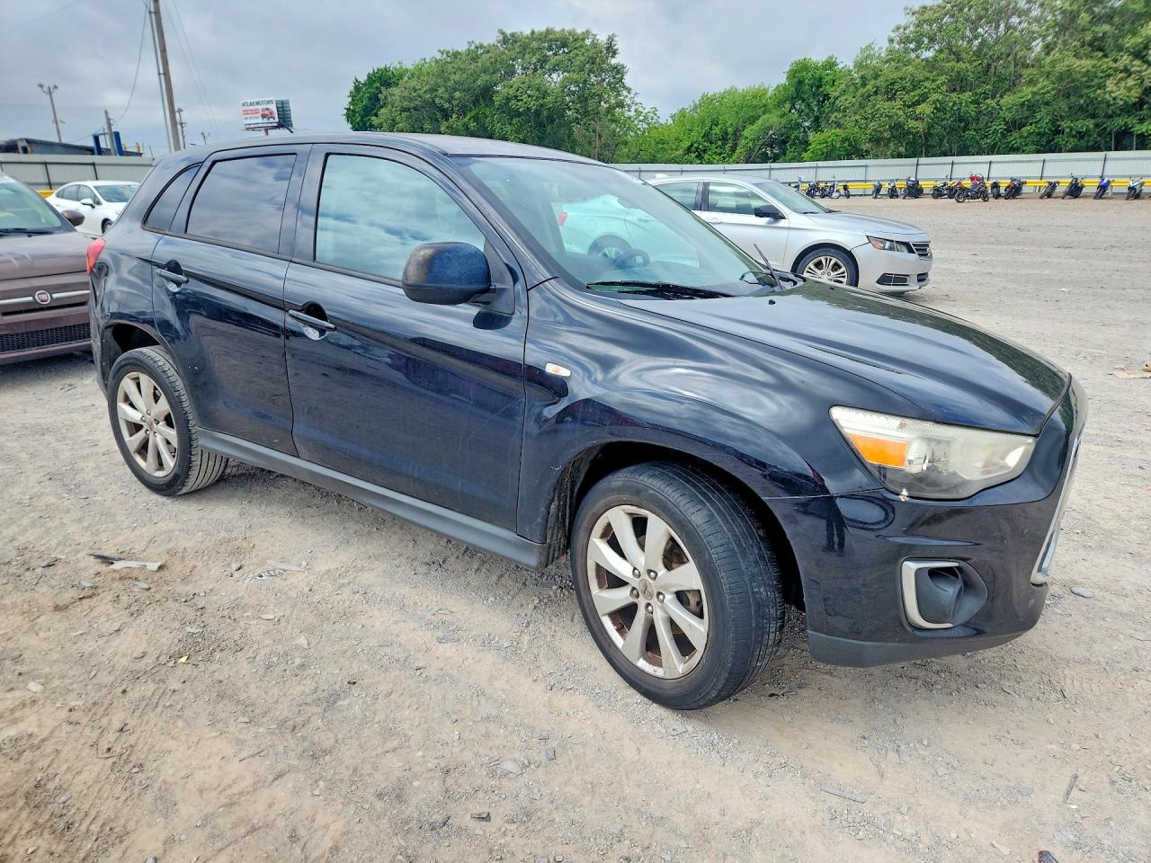2015 MITSUBISHI OUTLANDER SPORT ES photo 10