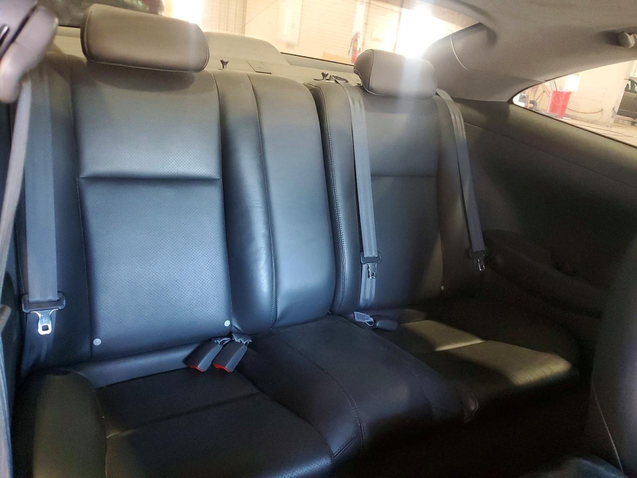 2006 TOYOTA CAMRY SOLARA SE SPORT photo 19