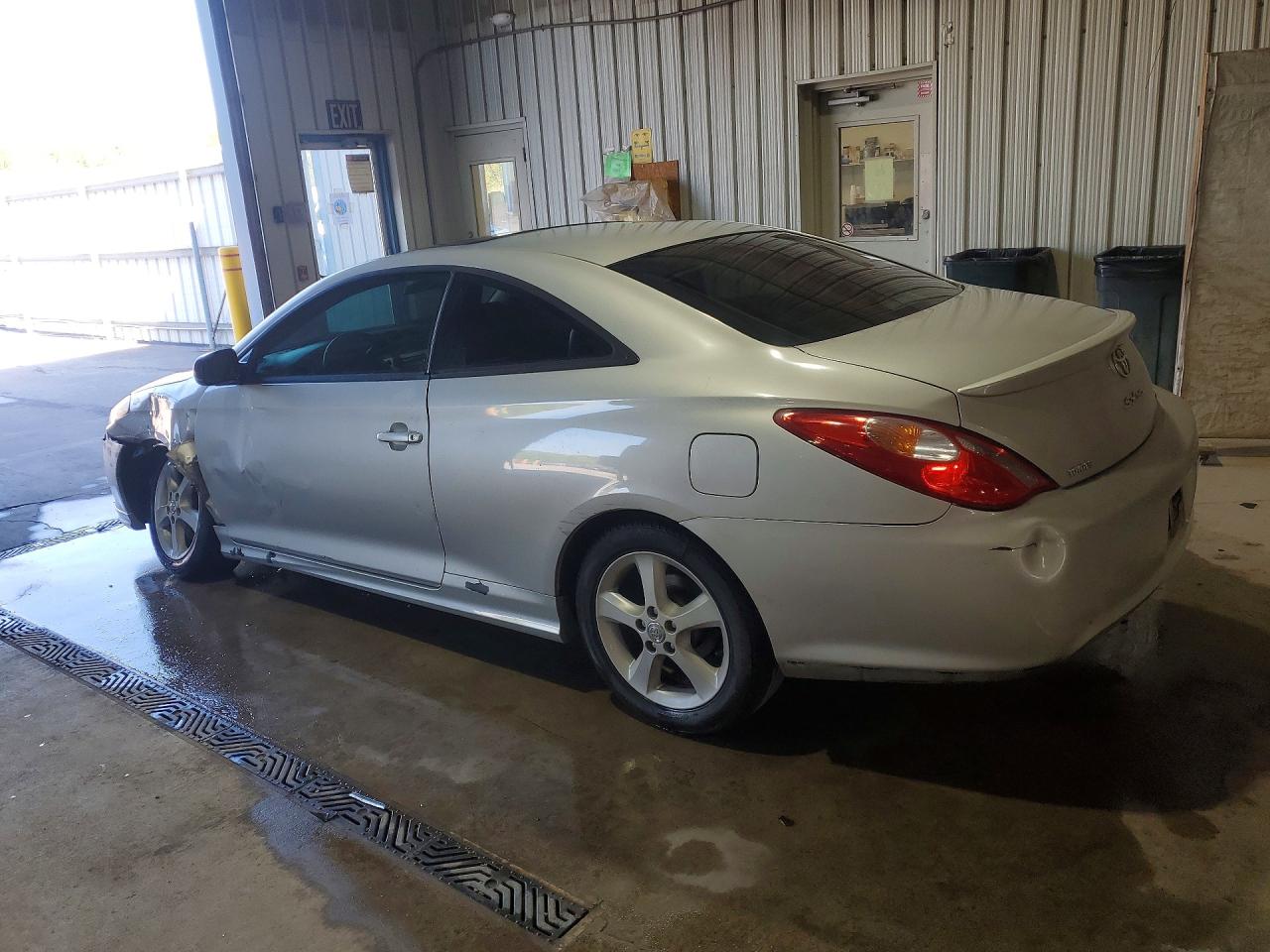 2006 TOYOTA CAMRY SOLARA SE SPORT photo 3
