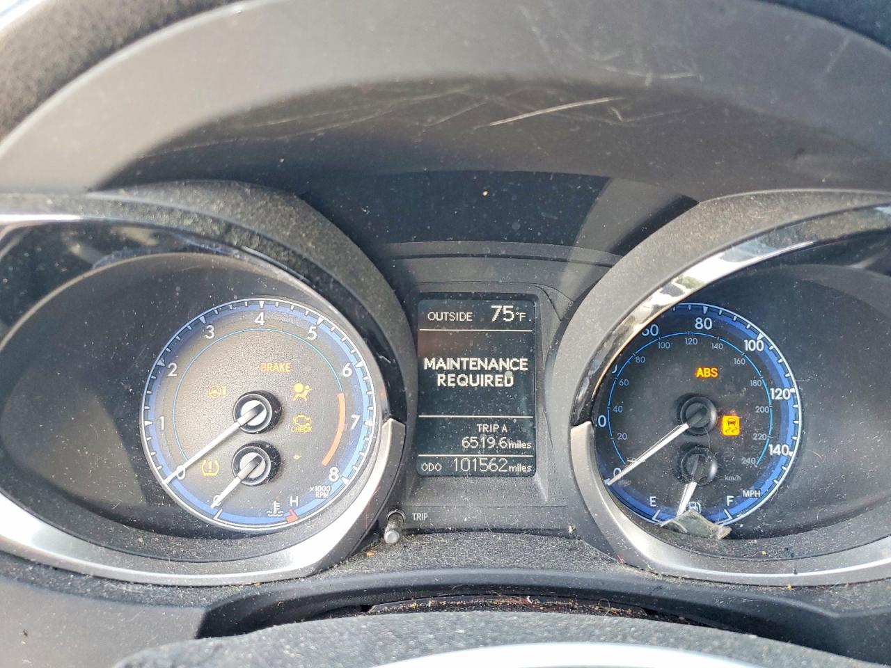 2016 TOYOTA COROLLA S PLUS photo 17