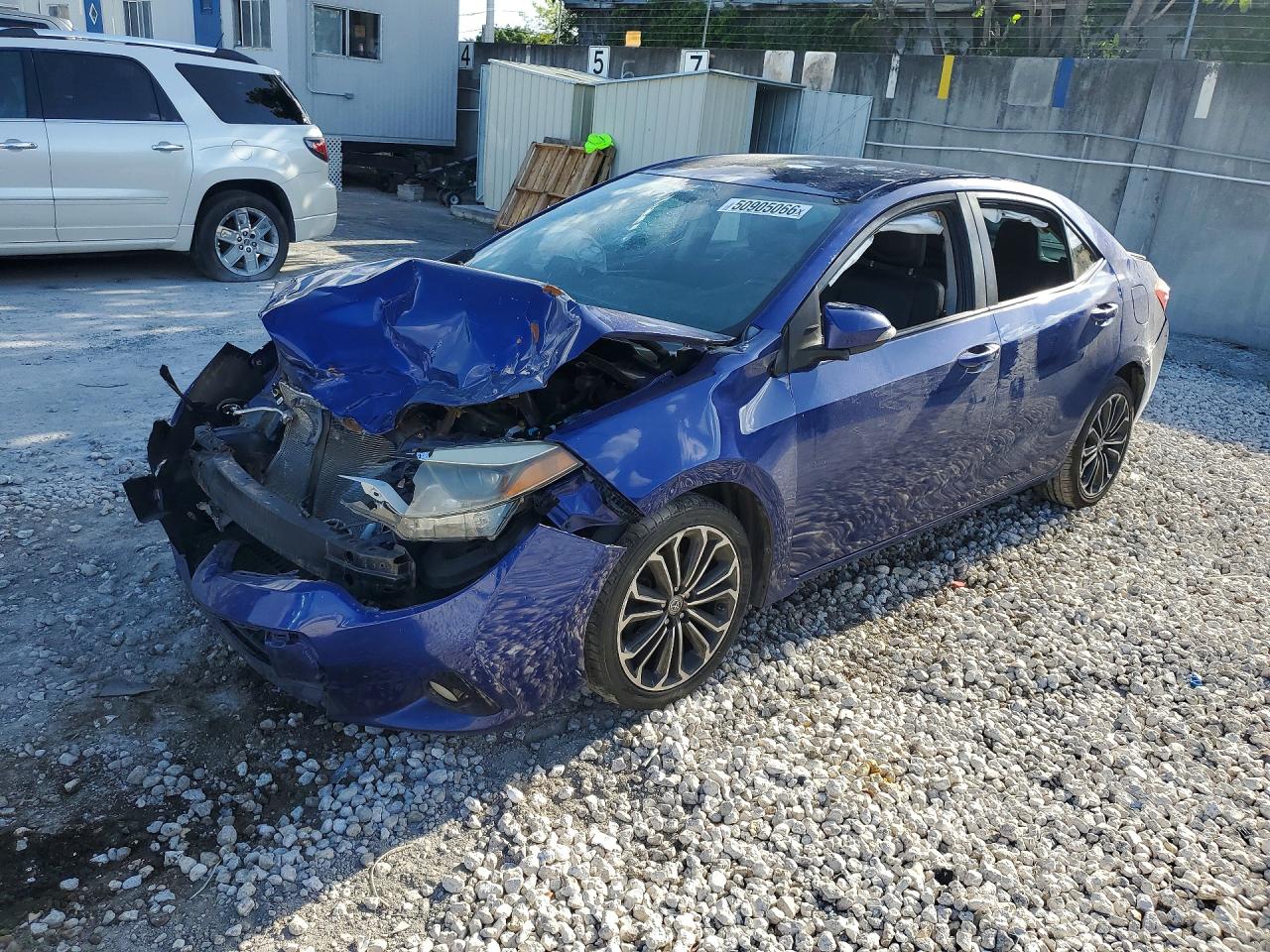 2016 TOYOTA COROLLA