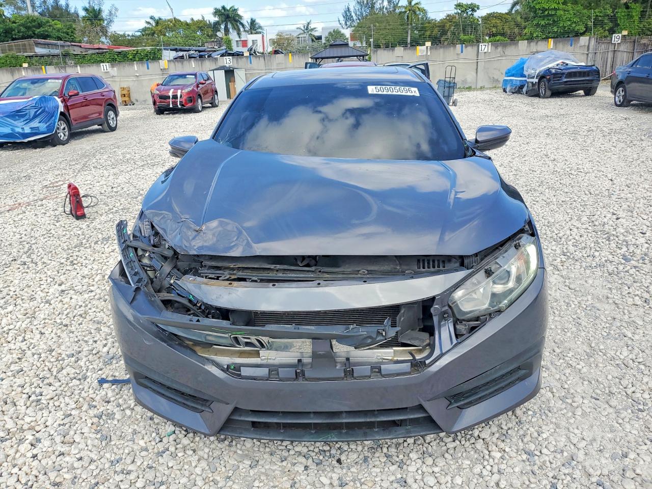 2017 HONDA CIVIC EX photo 9