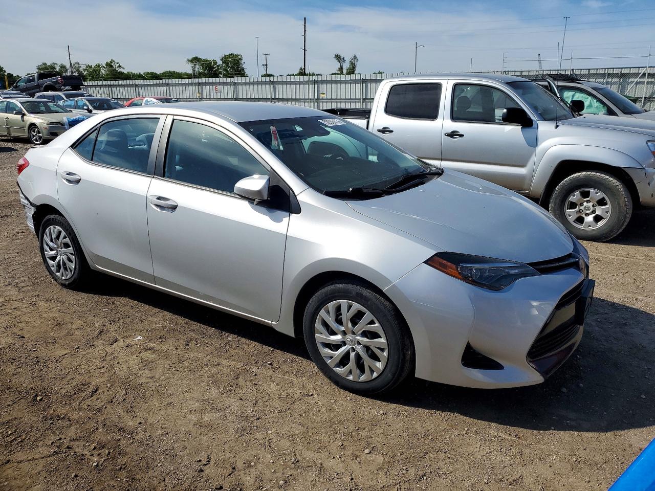 2019 TOYOTA COROLLA LE photo 7