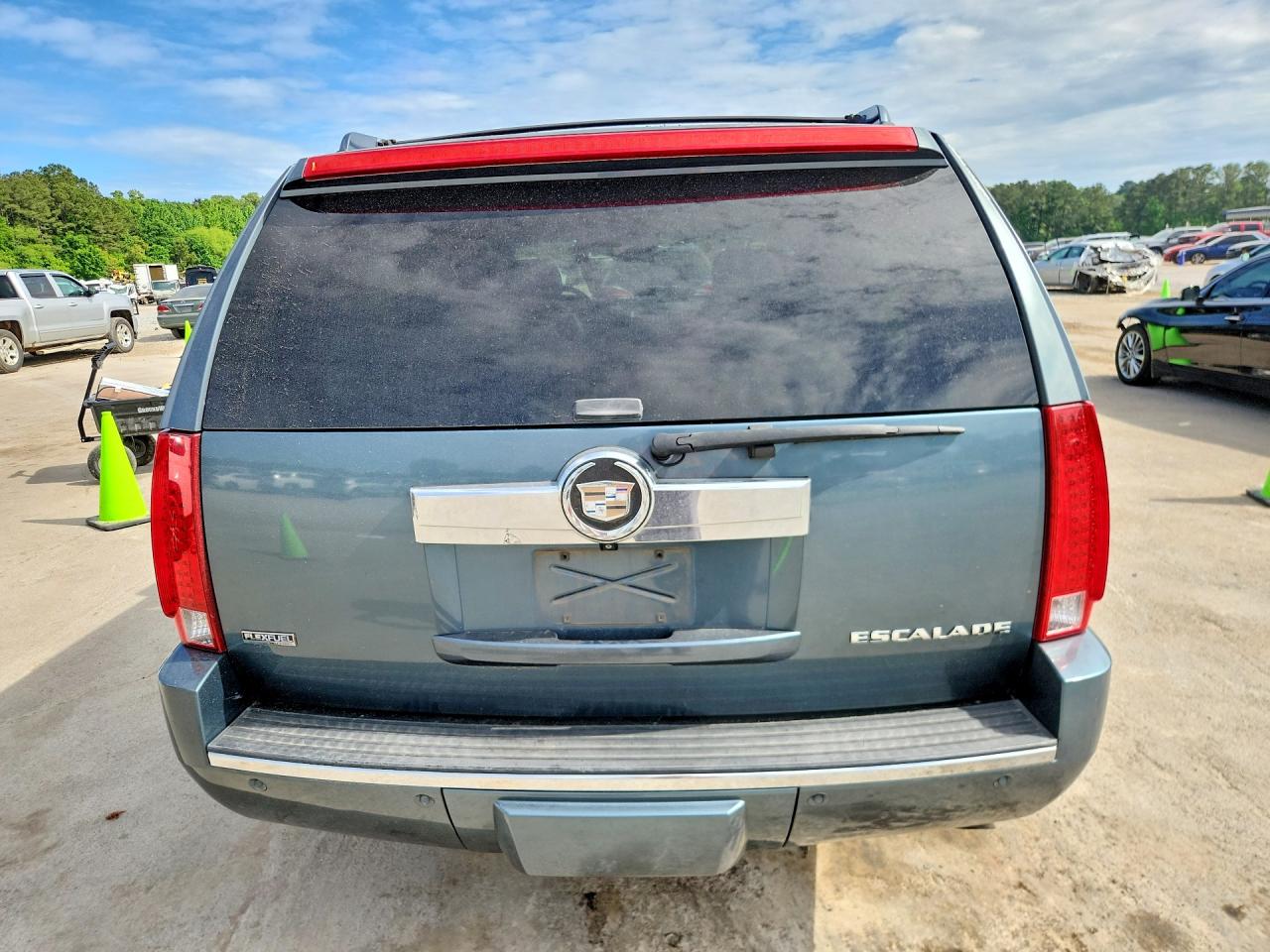 2009 CADILLAC ESCALADE LUXURY photo 11
