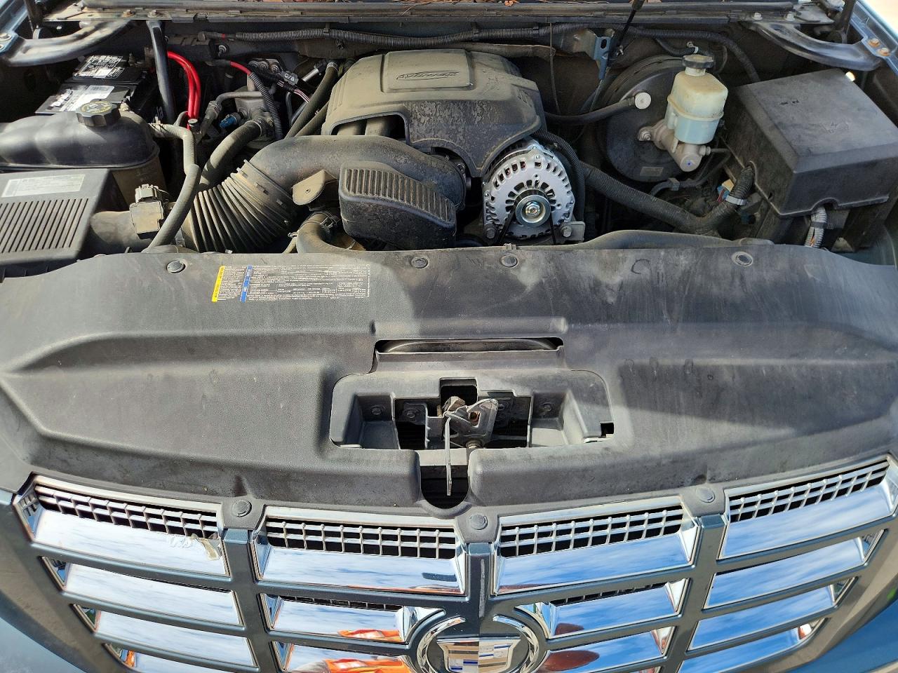 2009 CADILLAC ESCALADE LUXURY photo 23