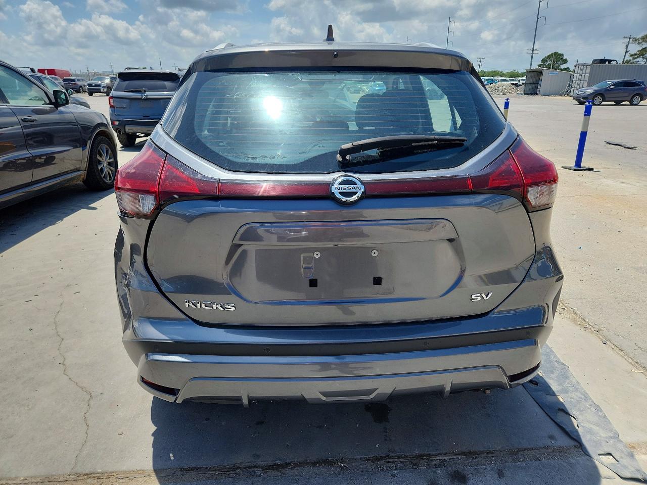 2021 NISSAN KICKS SV photo 16