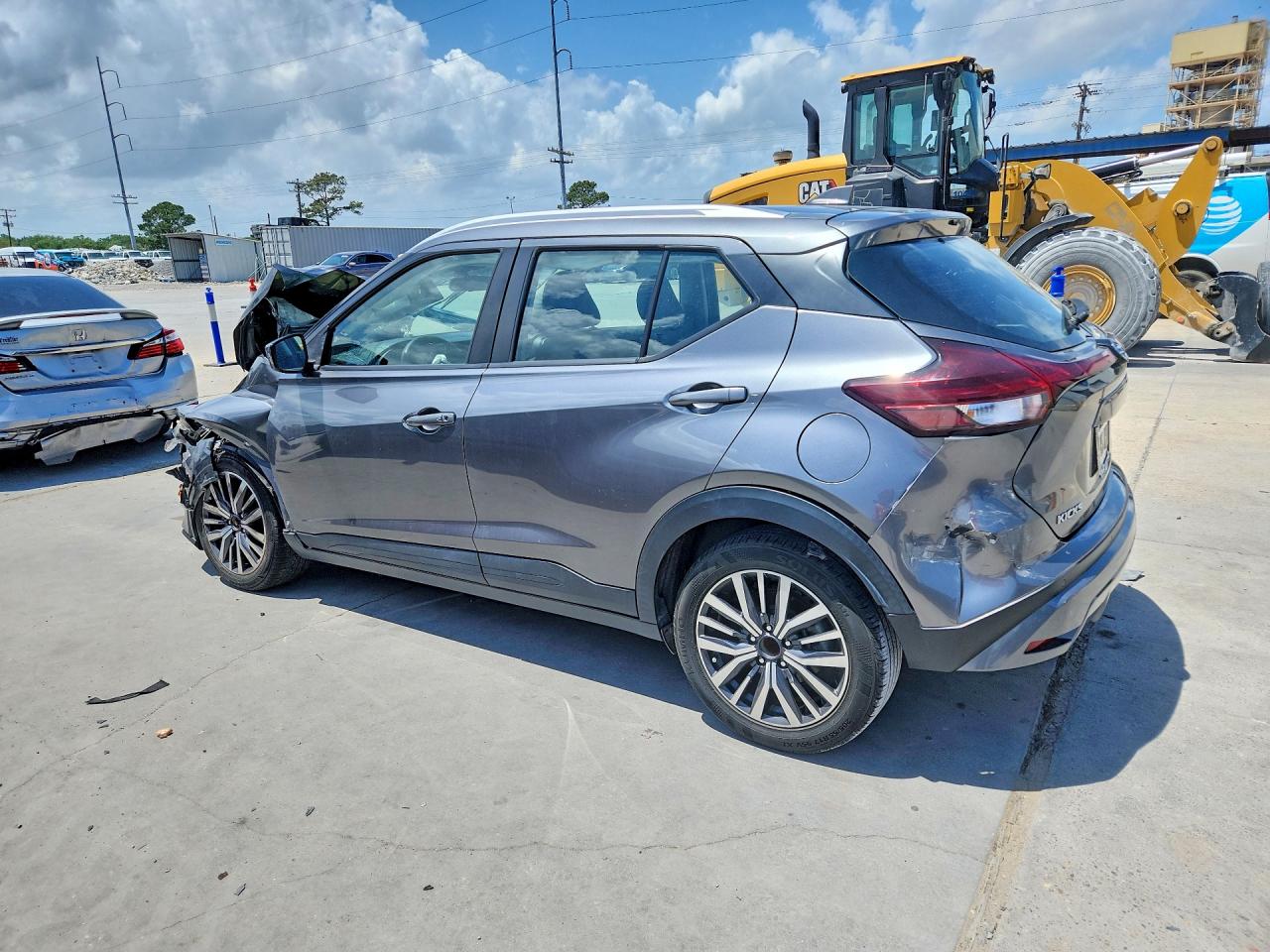 2021 NISSAN KICKS SV photo 4