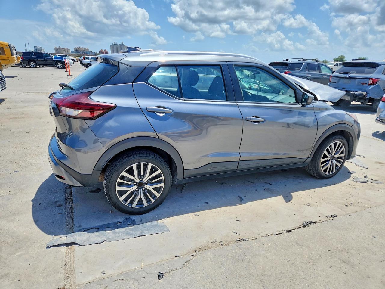 2021 NISSAN KICKS SV photo 7