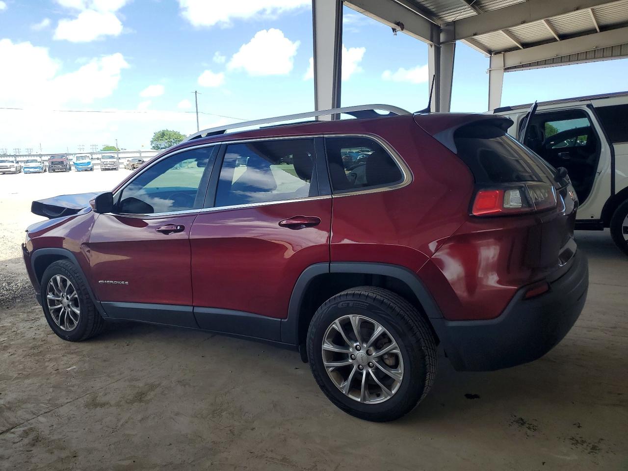 2019 JEEP CHEROKEE LATITUDE PLUS photo 2