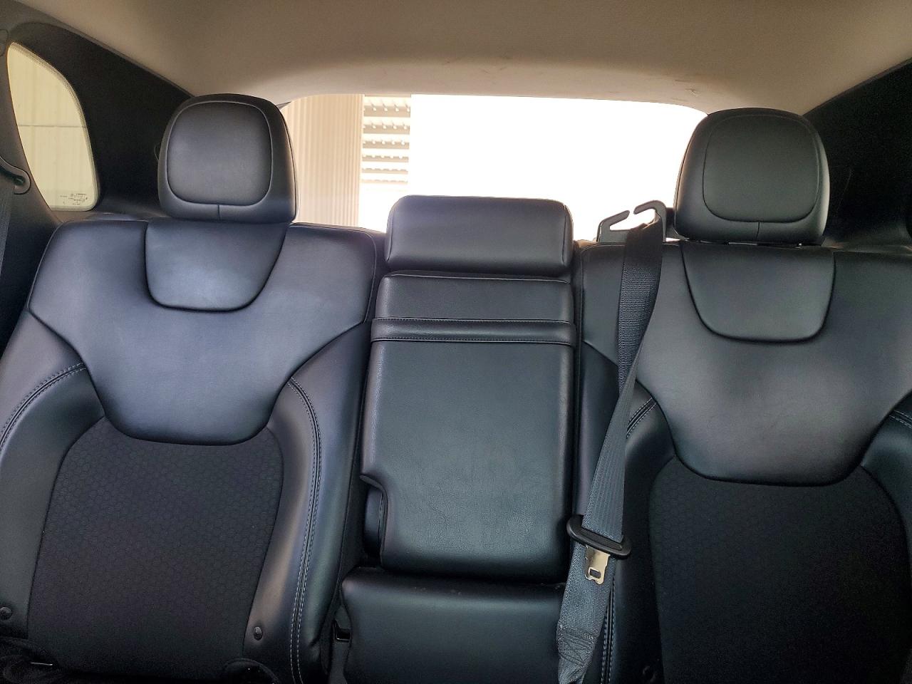 2019 JEEP CHEROKEE LATITUDE PLUS photo 10