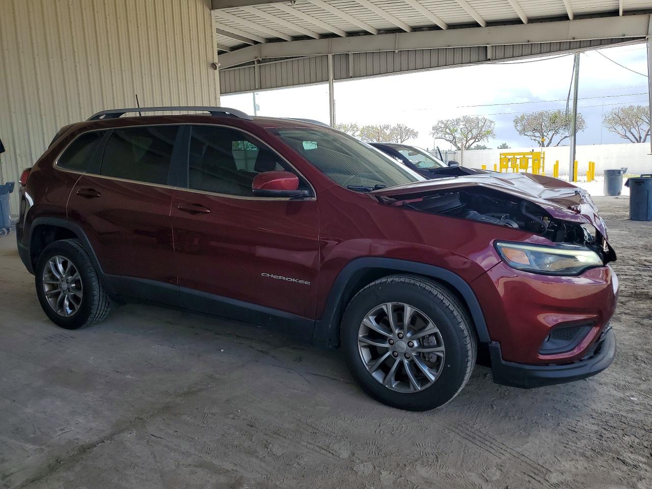 2019 JEEP CHEROKEE LATITUDE PLUS photo 4