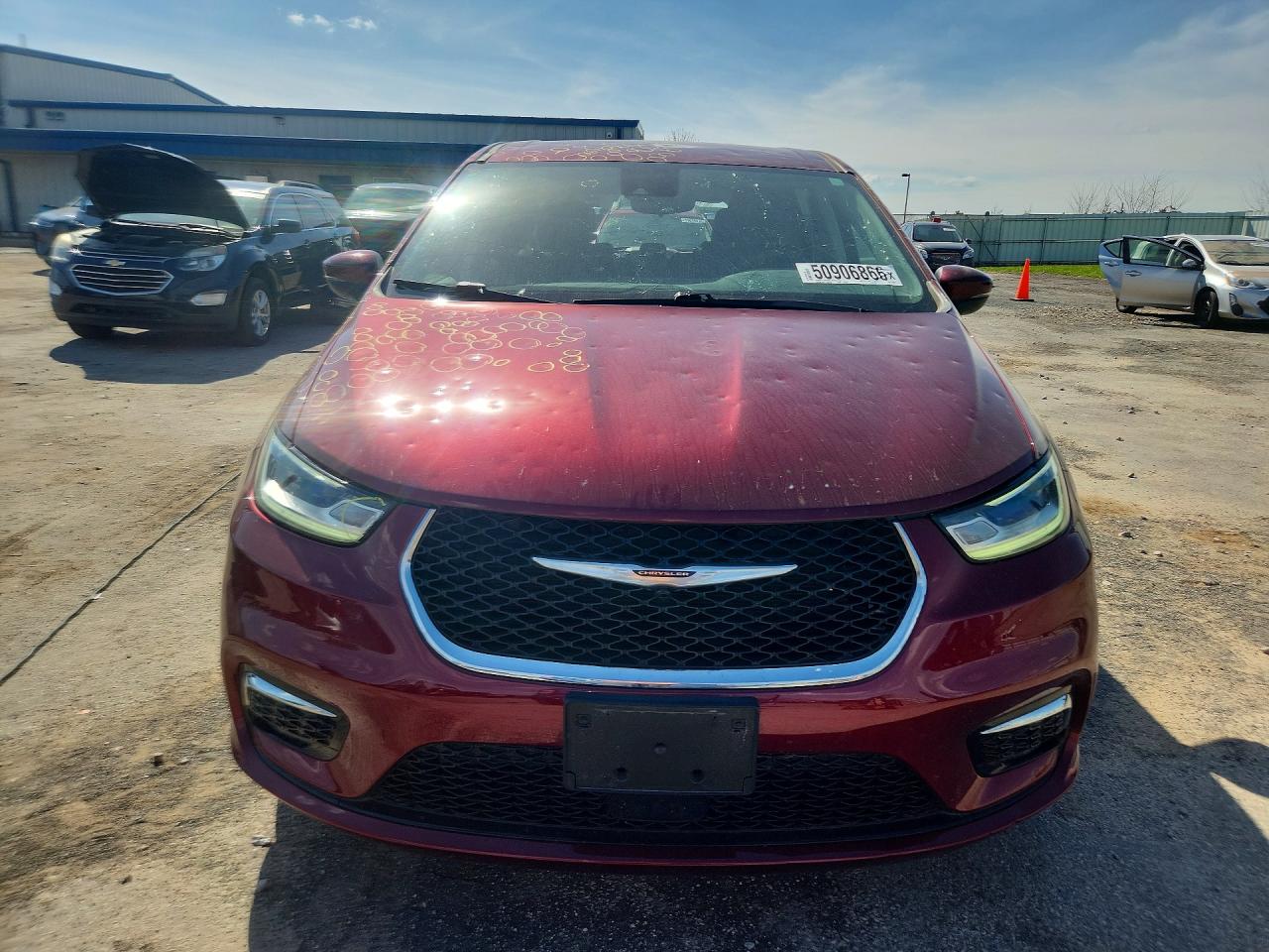 2023 CHRYSLER PACIFICA TOURING L photo 5