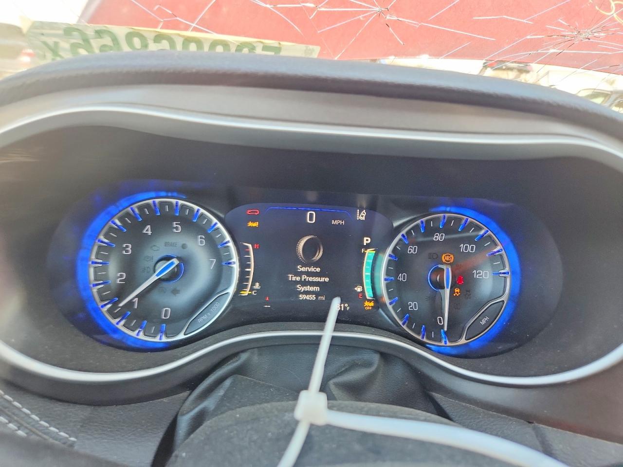 2023 CHRYSLER PACIFICA TOURING L photo 9