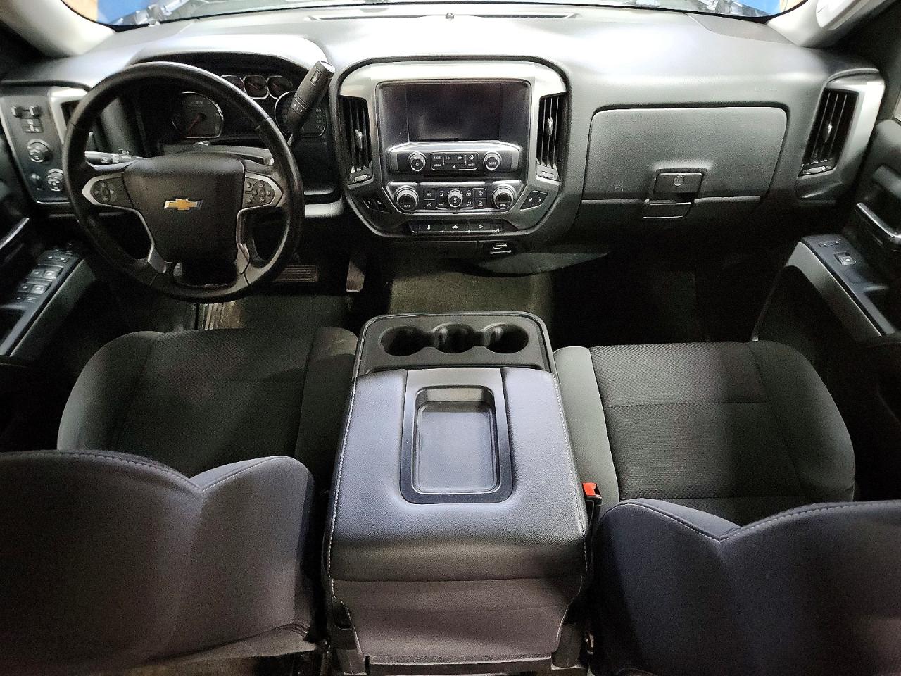 2018 CHEVROLET SILVERADO K1500 LT photo 8