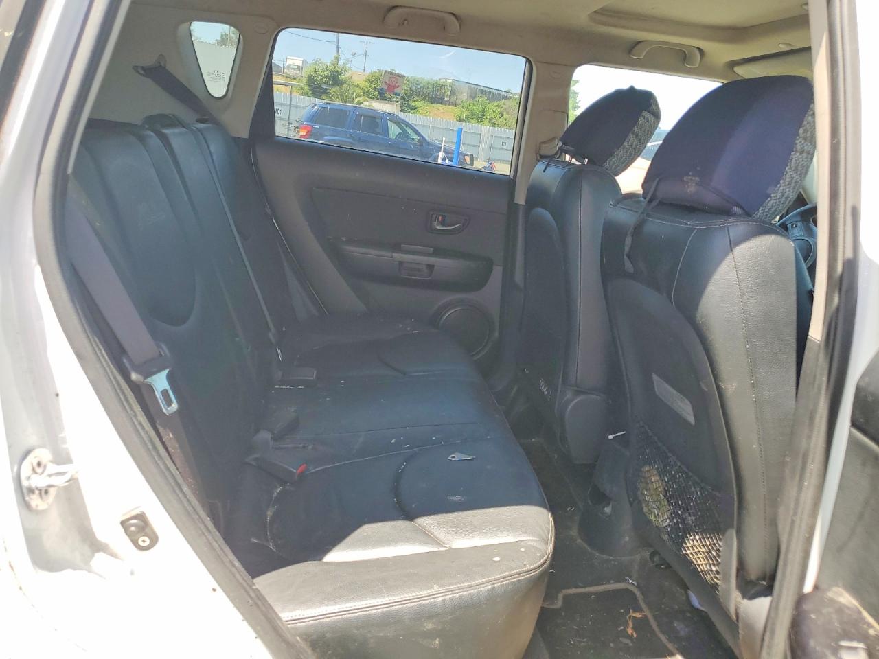 2011 KIA SOUL + photo 19