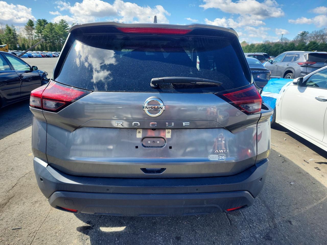 2021 NISSAN ROGUE S photo 11