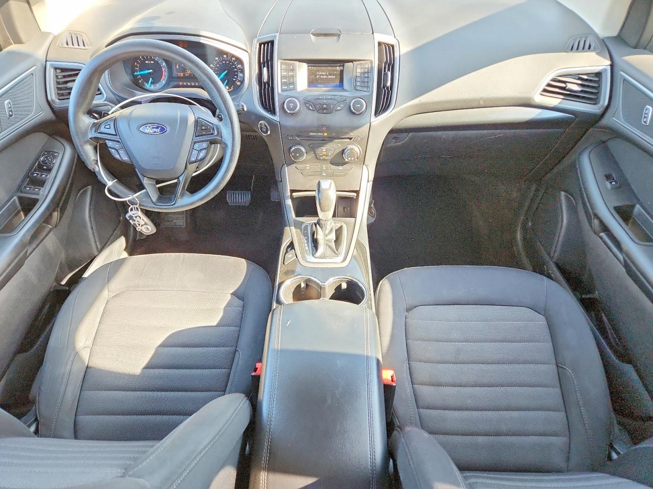 2017 FORD EDGE SE photo 8