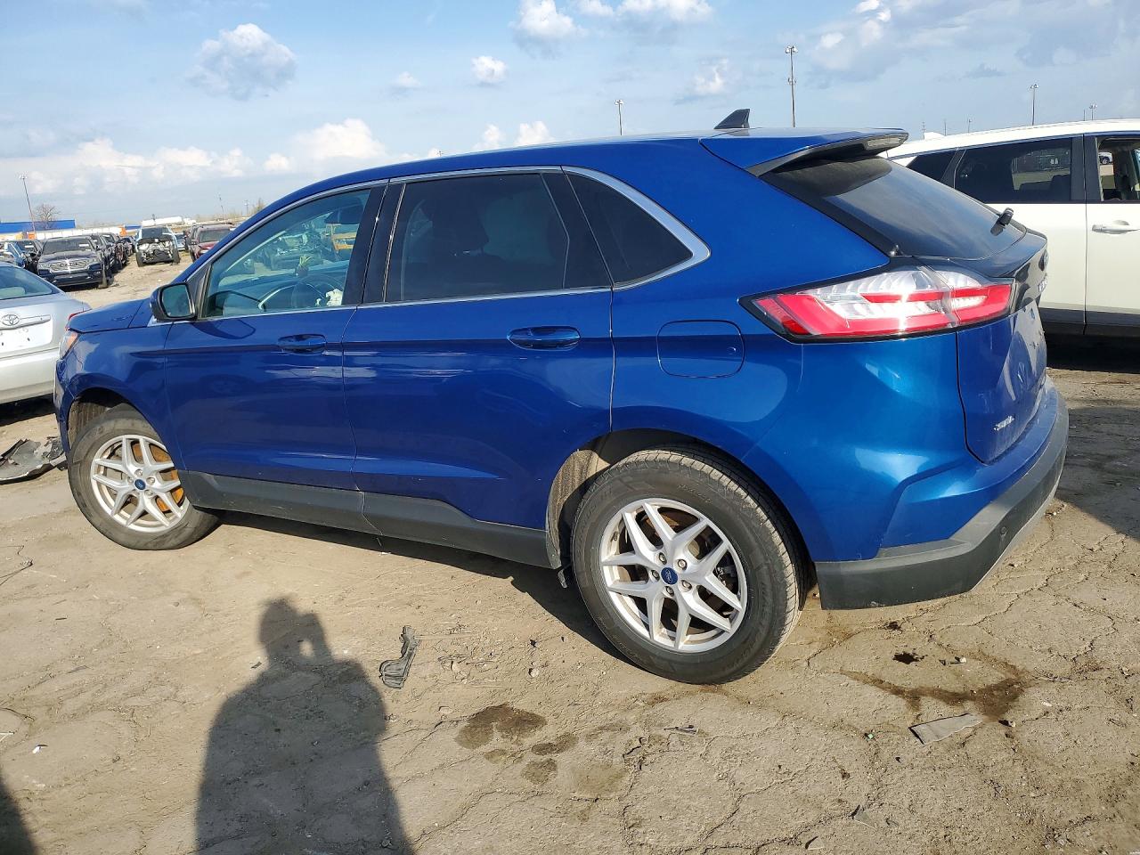 2021 FORD EDGE SEL photo 3