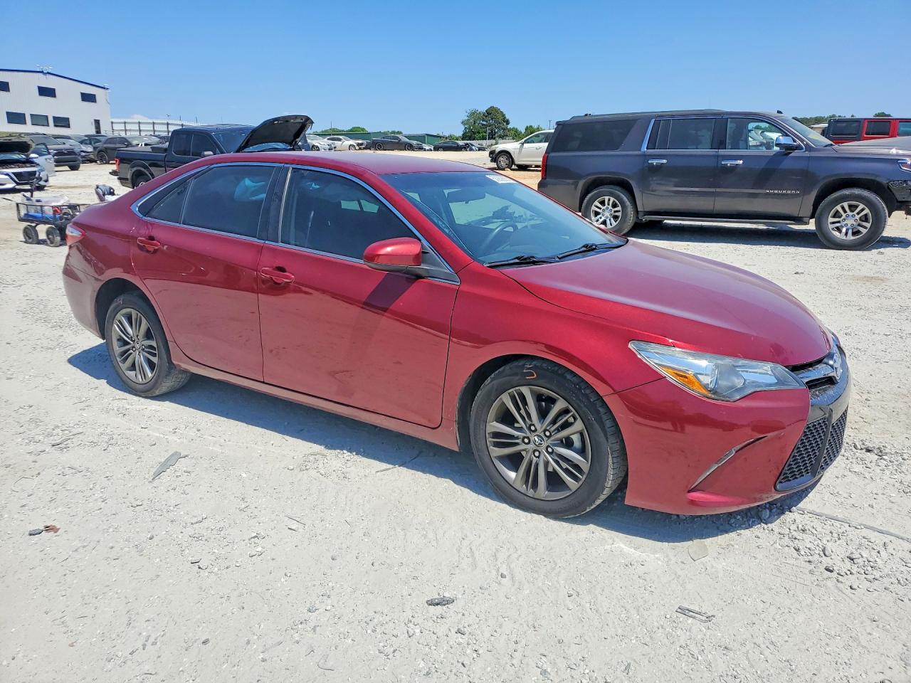 2016 TOYOTA CAMRY SE photo 7