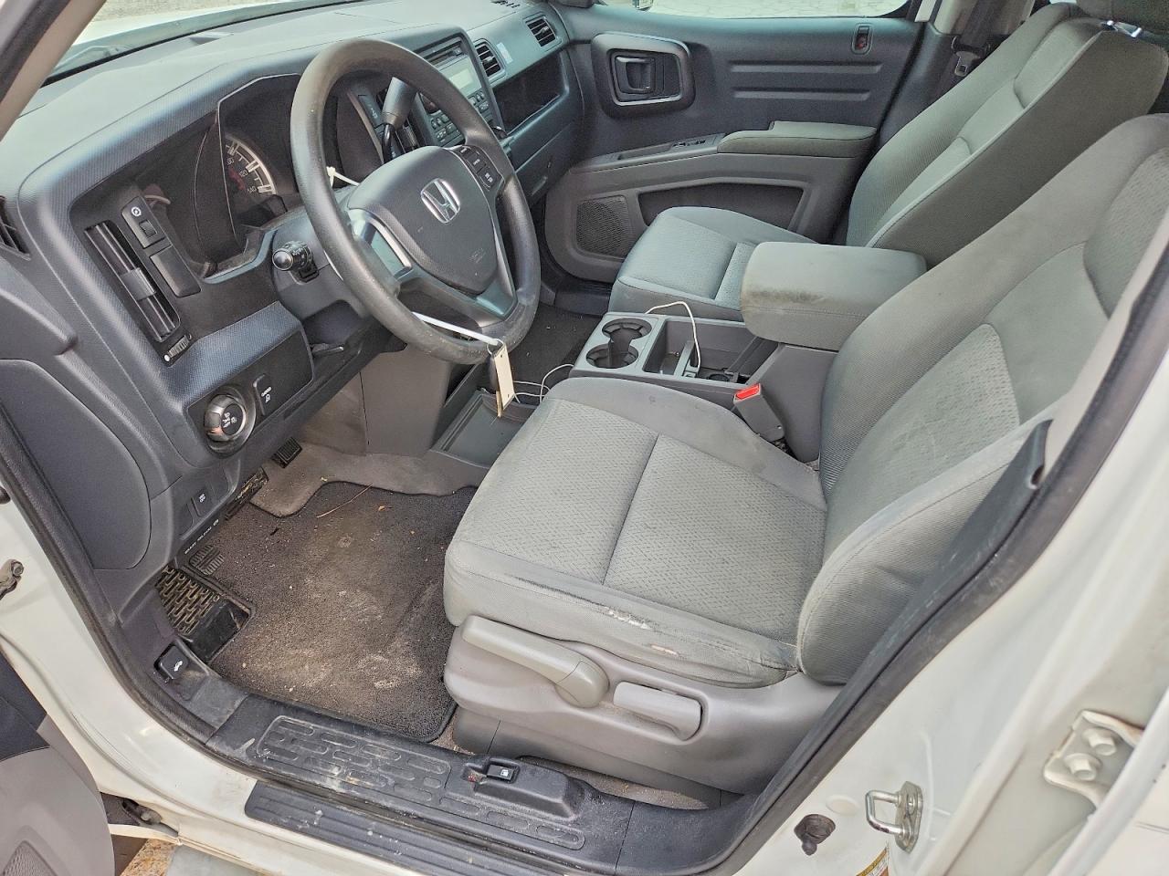 2010 HONDA RIDGELINE RT photo 19