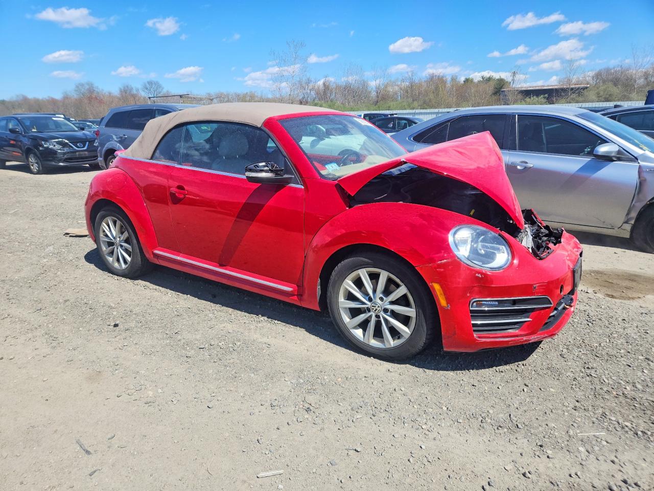 2017 VOLKSWAGEN BEETLE S photo 10