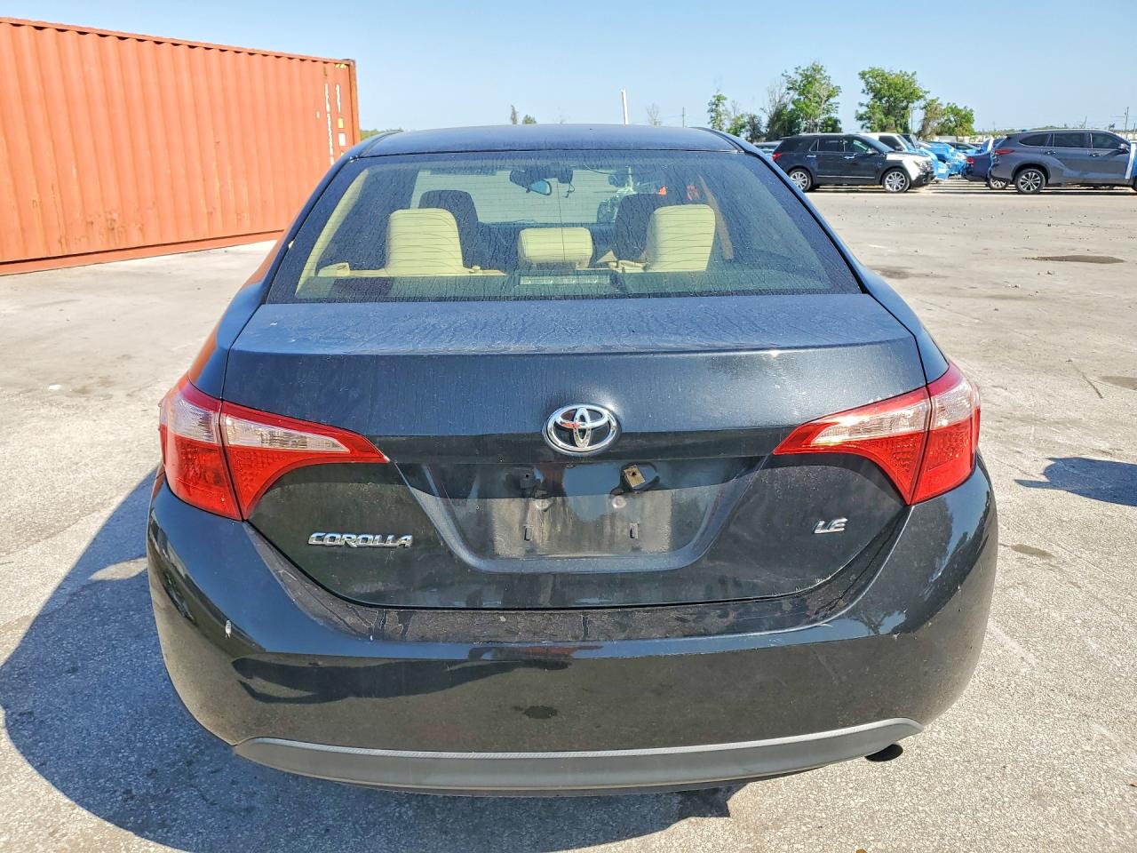 2017 TOYOTA COROLLA LE photo 11