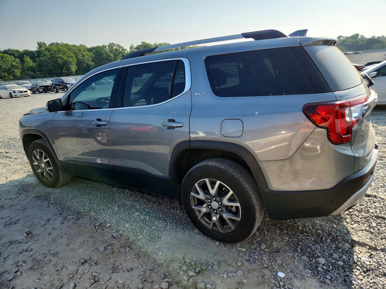 2023 GMC ACADIA SLT photo 4