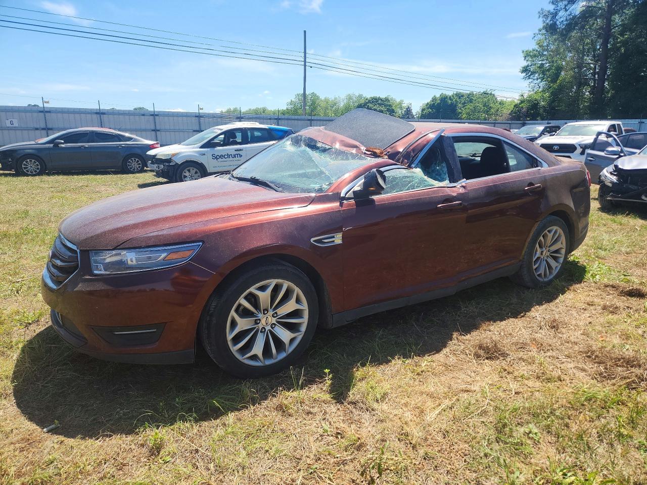 2016 FORD TAURUS