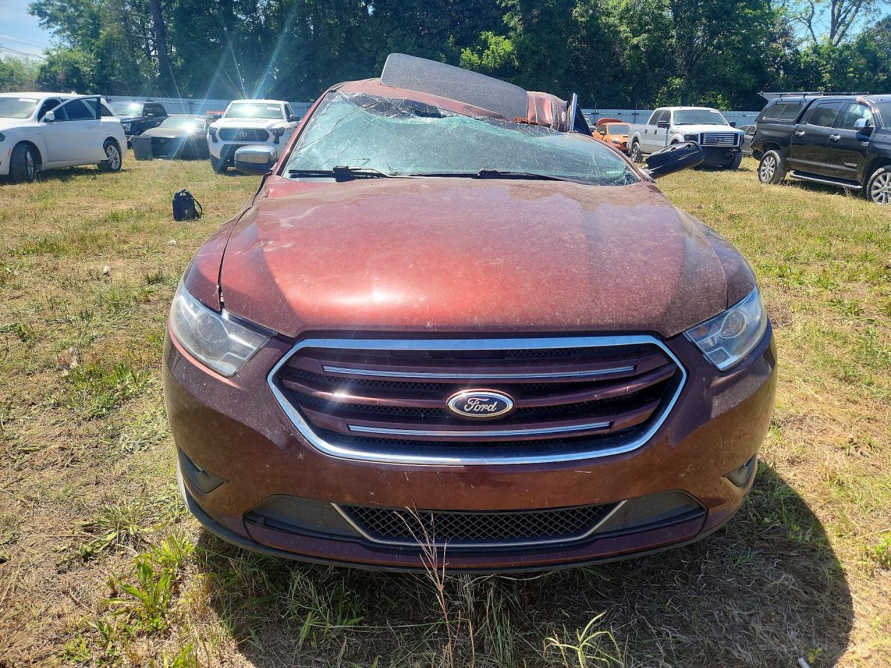 2016 FORD TAURUS LIMITED photo 9